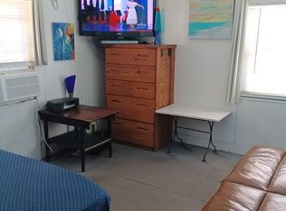 215 Palmetto Pl, Panama City Beach, FL 32413