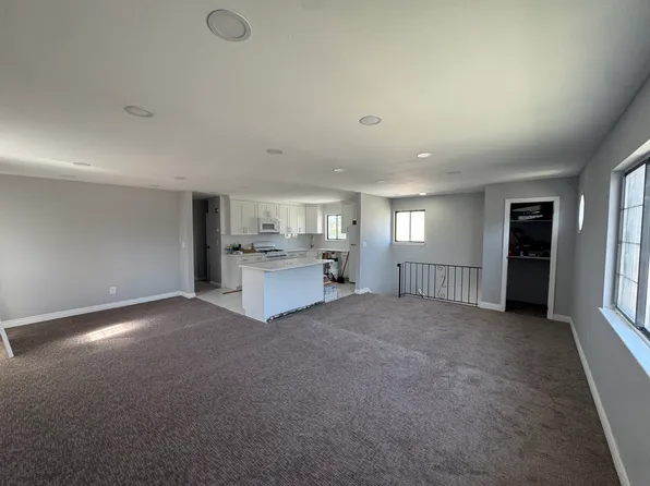 492 E Meadow Ave, East Meadow, NY 11554