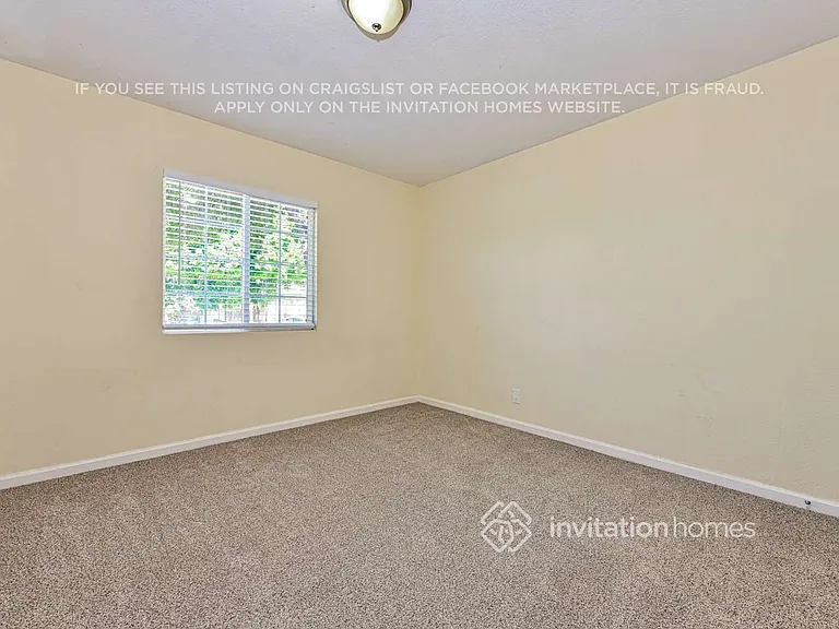 13946 Terra Bella St — Photo 14
