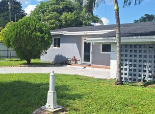19030 NW 42nd Pl, Miami Gardens, FL 33055