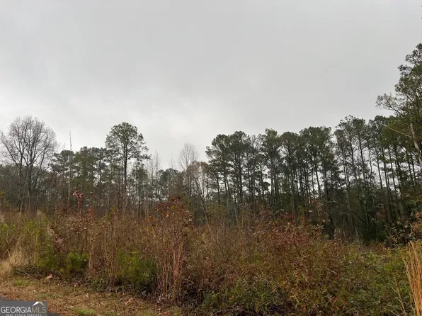 34 Earle Dr, Cartersville, GA 30121