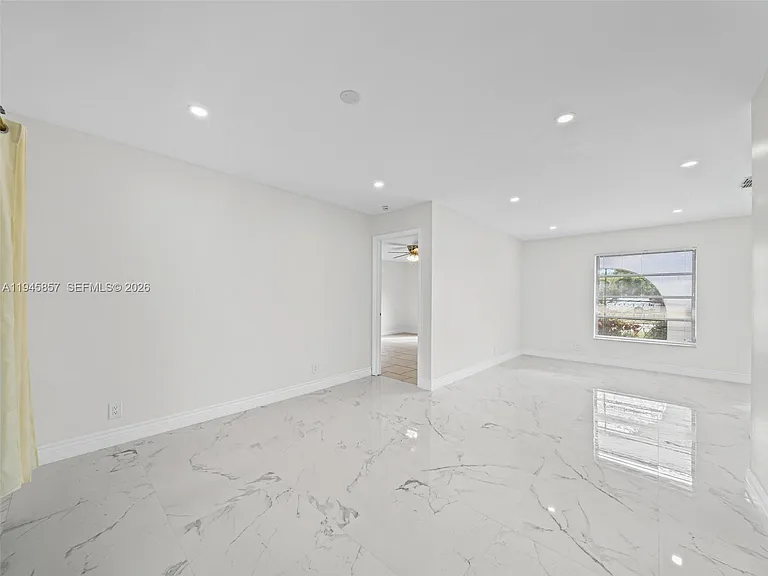 10251 NW 39th Ct — Photo 14