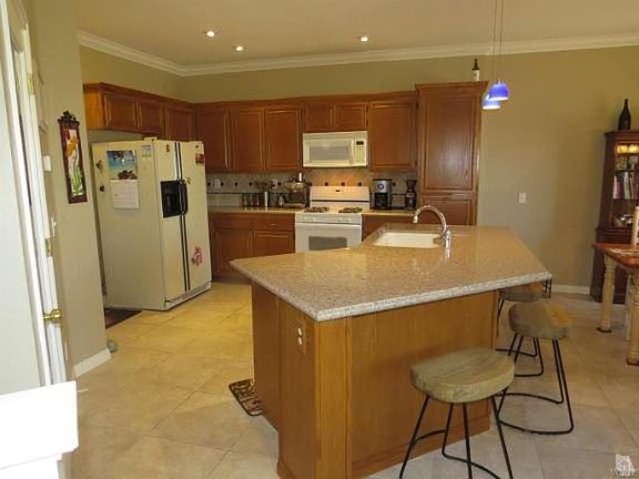 4th image of 177 Paseo Loma