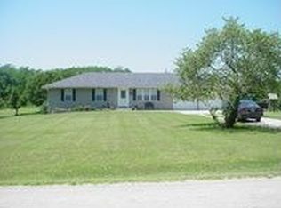 23050 Highway V, Dearborn, MO 64439