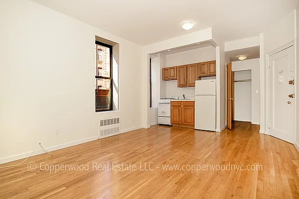 Rented by Copperwood Real Estate | media 12