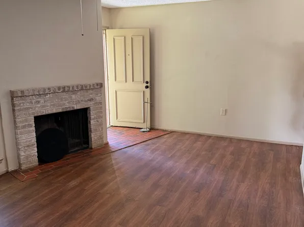 5926 Misty Lake St, San Antonio, TX 78222