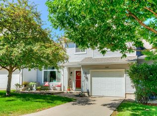 10120 Meredith Dr APT 6, Urbandale, IA 50322