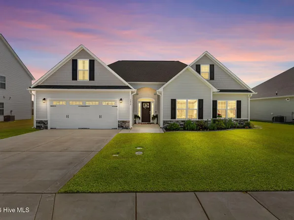1010 Bluewater Boulevard, New Bern, NC 28562