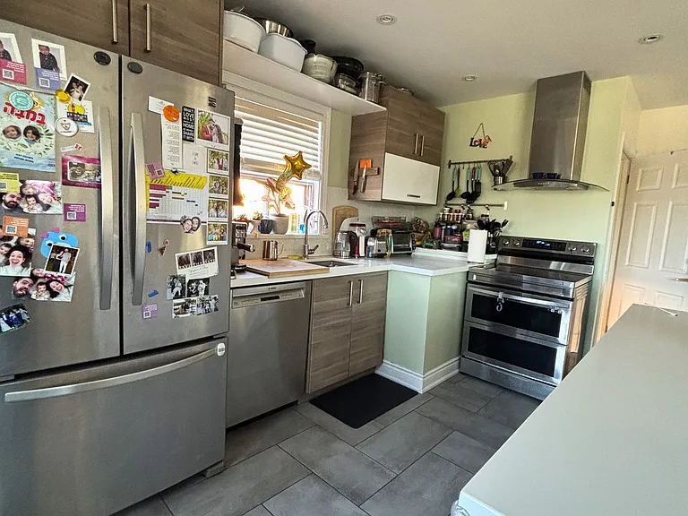 59 Mitcham Dr — Photo 4