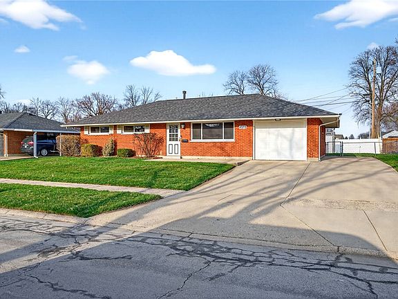 2nd image of 4515 Harbison St