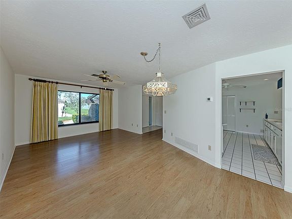 4th image of 7068 DENMARK STREET
