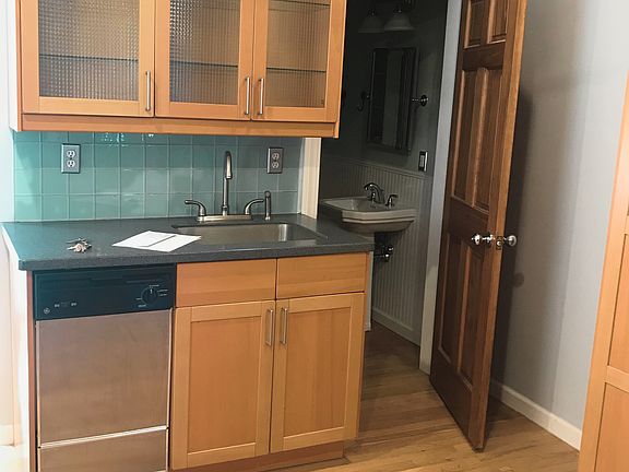 3rd image of 11 Cherry St #1