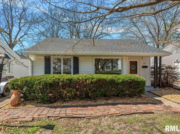 1905 N 21st St, Springfield, IL 62702