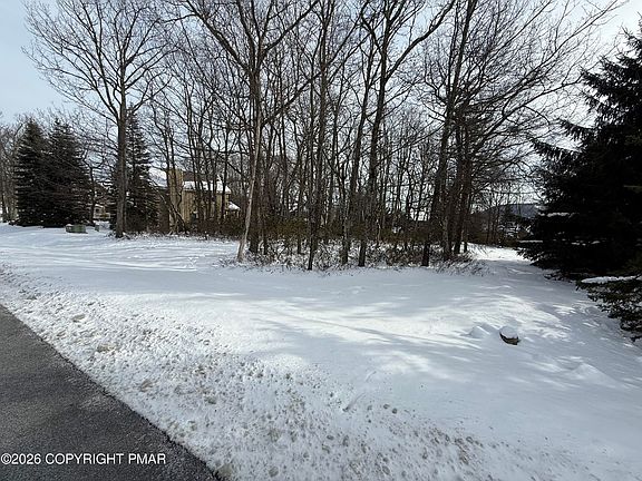 5th image of Upper Deer Valley Rd #18