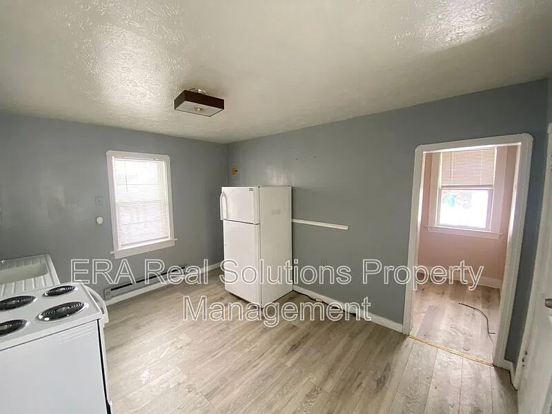 1 bed, 1.0 bath, 500 sqft, $650 — Photo 2