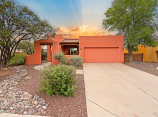 332 Via Bella Donna, Rio Rico, AZ 85648