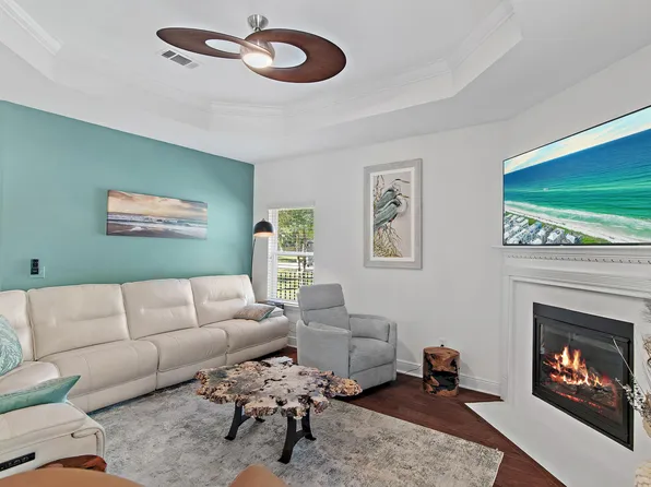 63 Camellia Ct, Freeport, FL 32439