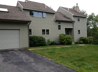 104 Bluff Rd, Yarmouth, ME 04096