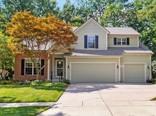 5611 Saint Andrews Dr, Westerville, OH 43082