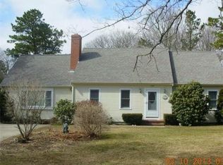 299 Skunknet Rd, Centerville, MA 02632