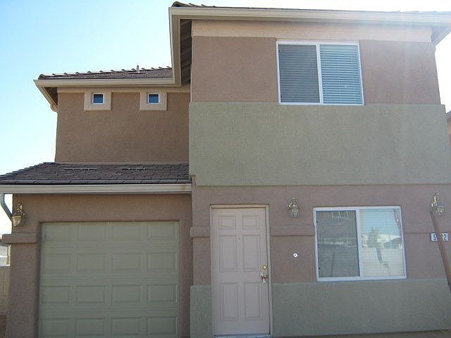 5222 Emelita St.