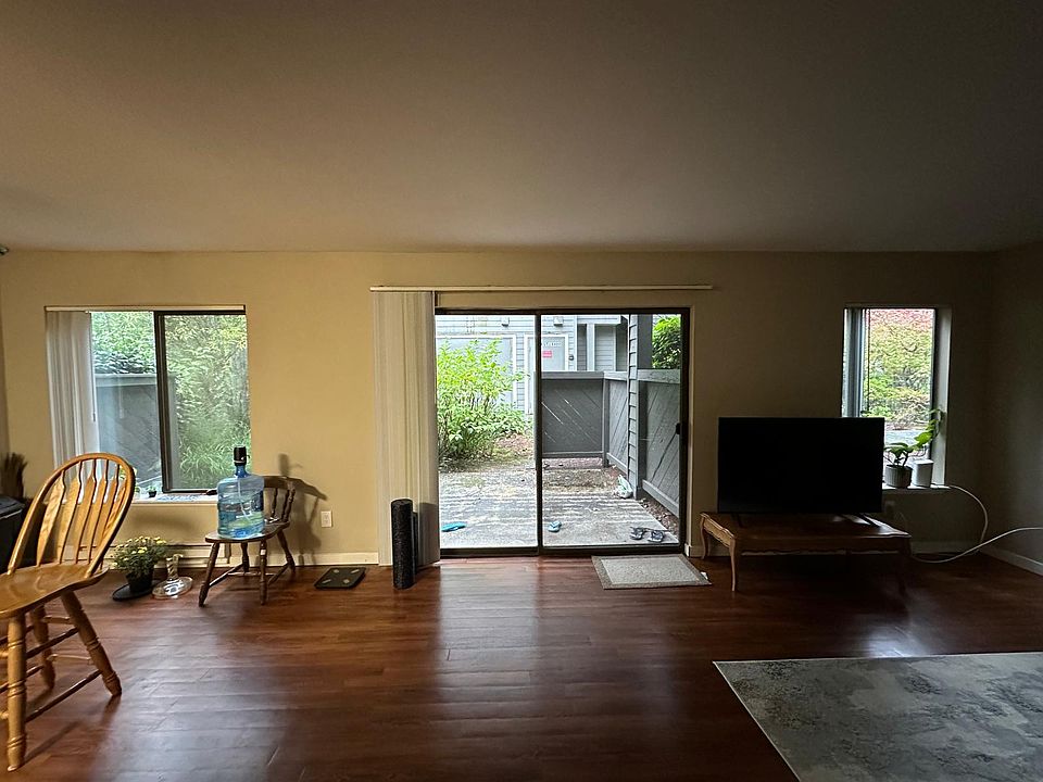 1st image of 14401 NE 43rd Pl