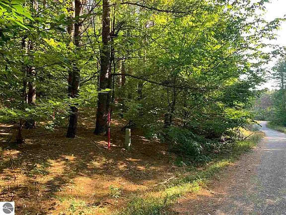 5th image of 0 W Timber Ln