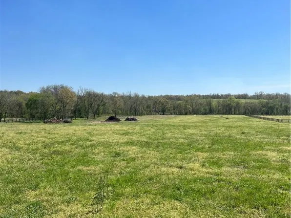 TRACT 6 W Highway 12, Gentry, AR 72734