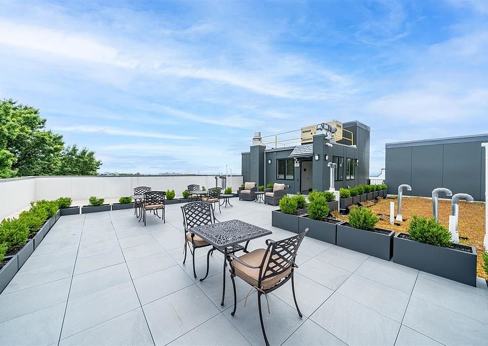 2nd image of 3316 John F Kennedy Blvd APT 504