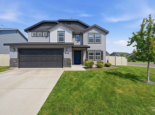 4026 E Hawk Ridge Dr, Nampa, ID 83686