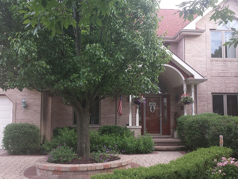 1st image of 9219 Thornwood Dr