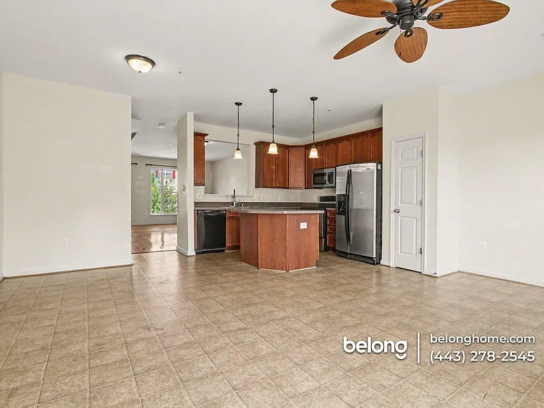 2532 Emerson Dr — Photo 4