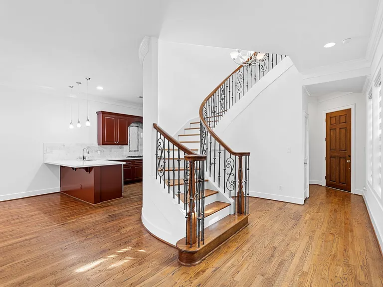 3006 McCulloch Cir — Photo 10