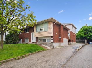 155 University Ave E, Waterloo, ON N2J 2W4