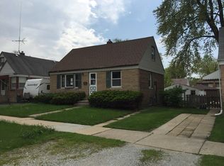 17834 School St, Lansing, IL 60438