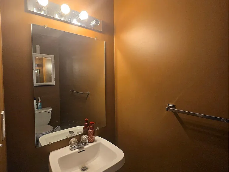 60 Evan Rd — Photo 20