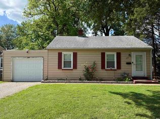 2156 Oakland Ave, Evansville, IN 47711