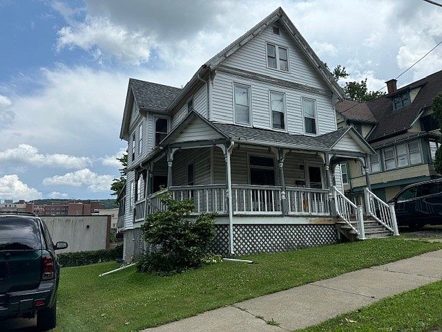1st image of 51 Rush Ave