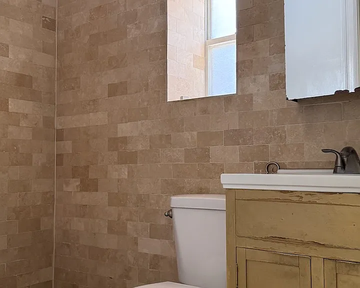 2354 S Lambert St — Photo 7