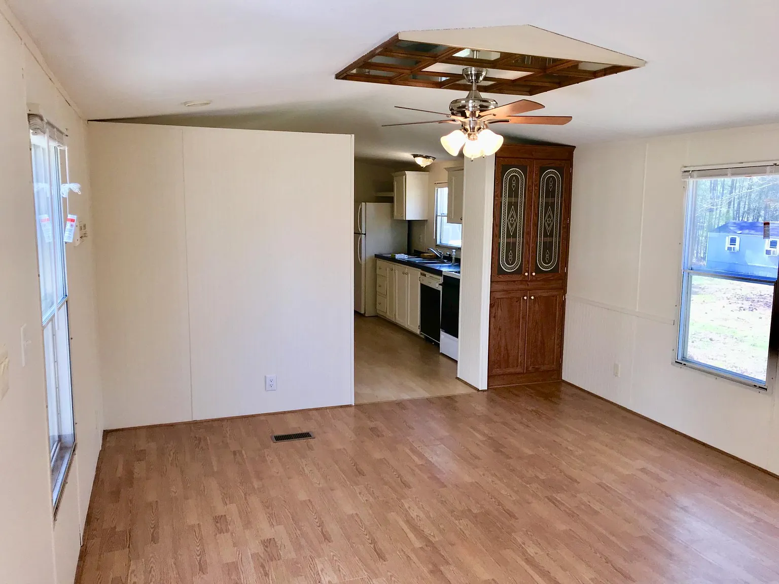 198 Dawn Dr — Photo 4