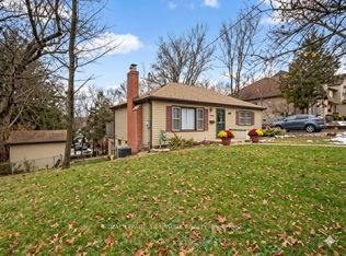 1914 Liverpool Rd, Pickering, ON L1V1W5