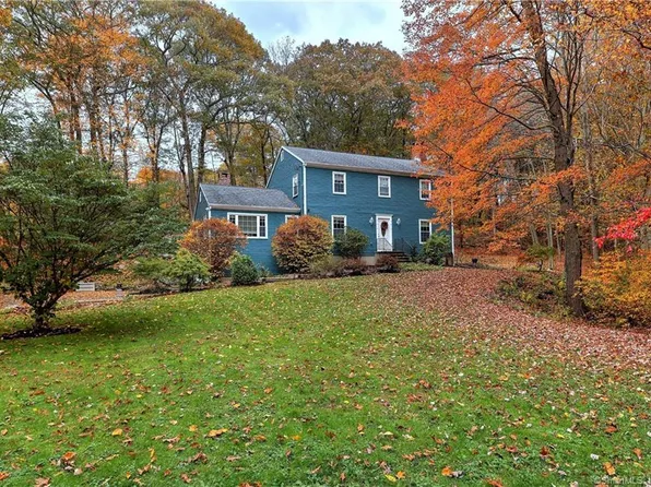 5 Rolling Brook Lane, Shelton, CT 06484