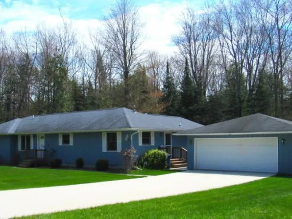 4848 Brookwood Trl, Oscoda, MI 48750