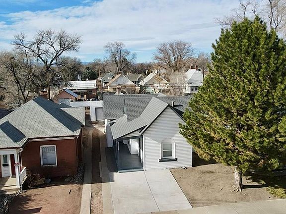4th image of 1127 E Orman Ave