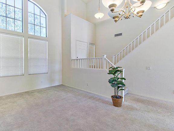 12709-W-Charter-Oak-Rd-15