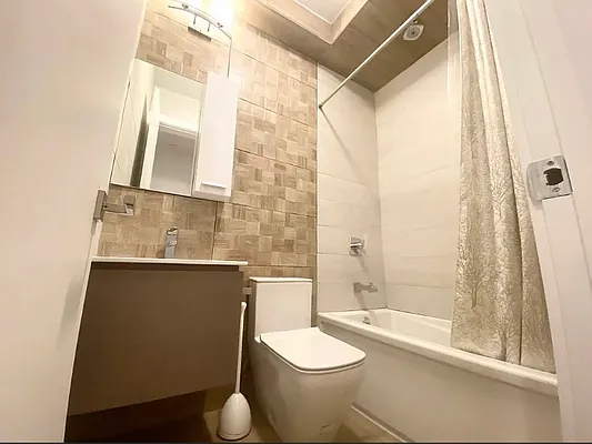 Rented by EXP Realty NYC | media 8