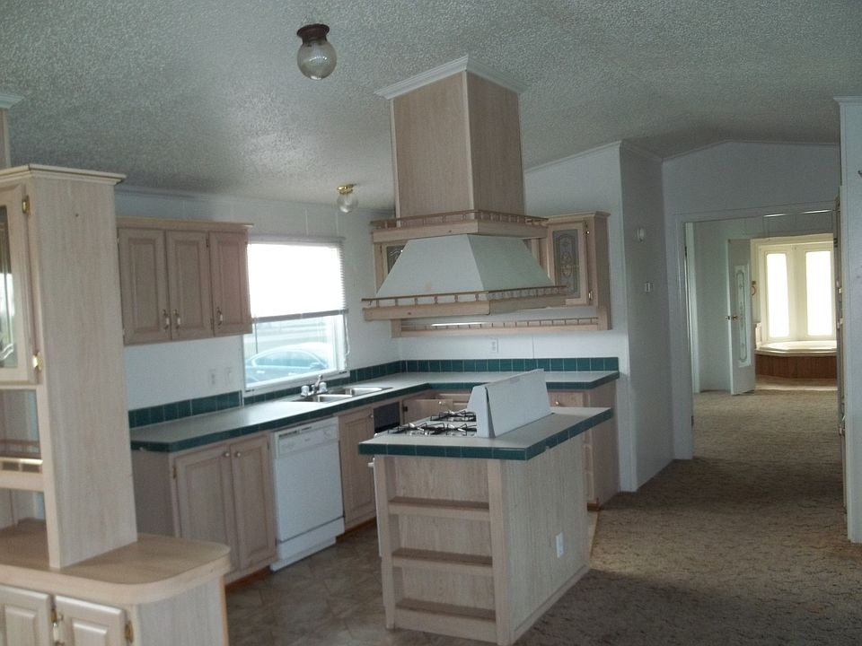 2nd image of 1105 Casa Vista Dr