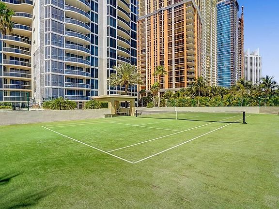 5th image of 17555 Collins Ave APT 2302