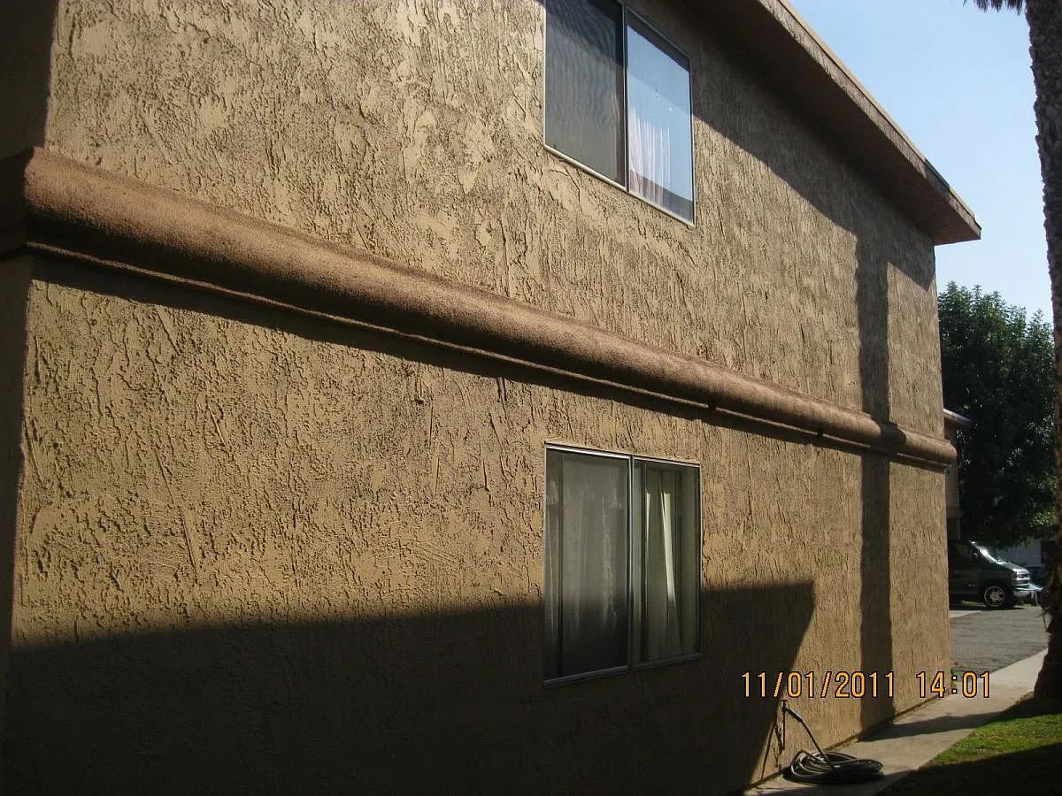 2 bed, 1.5 bath, 850 sqft, $1,995 — Photo 3