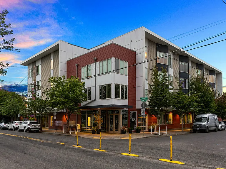 Division Street Lofts